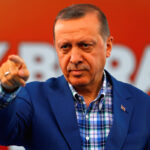 Erdoğan: Teslim olmazlarsa Afrin’i başlarına yıkacağız