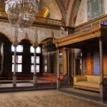 Bakanlıktan Has Oda’da ‘mini etek ve şort’a karşı önlem