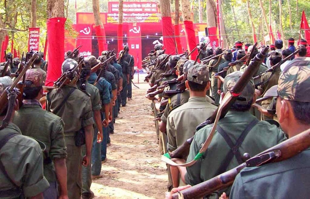 Ahir: 400 kolluk gücü Maoistler tarafından öldürüldü