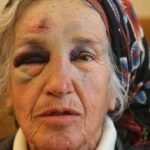 75 yaşında ki kadına polis işkencesi
