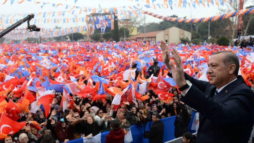 AKP’nin seçmen profili;”Medya’ya baskı yapıldığını düşünmüyor”