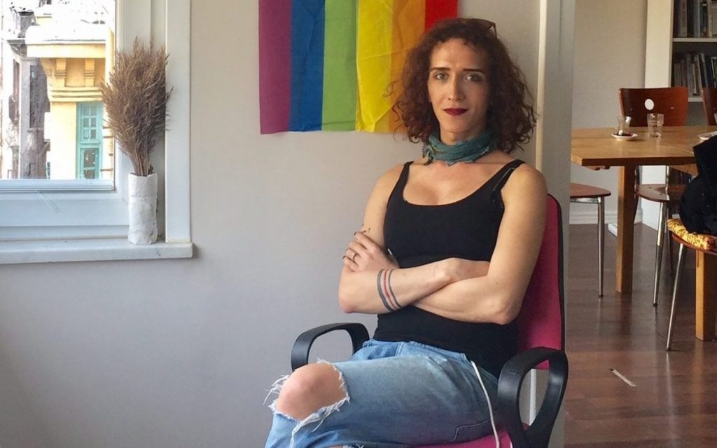 Aktivist Kıvılcım Arata silahlı saldırı