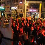 HDP’lilere yönelik saldırı furyası devam ediyor, Faşist güruh Bolu’da HDP flamalarını yaktı