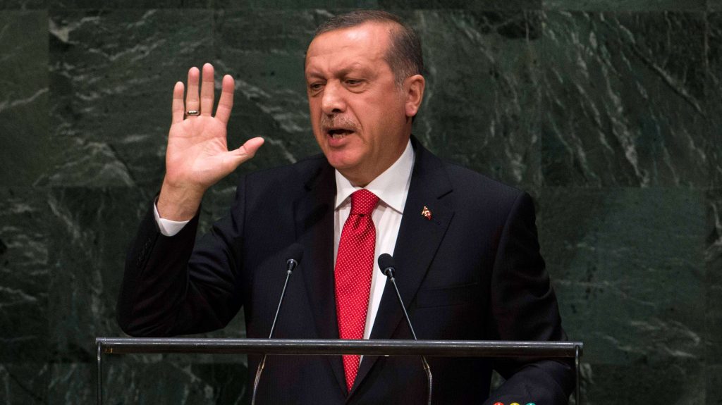 Sabah yazarı: 12 ülke bir panelvanla Reis’e suikast planladı, Göktürk uydusu önledi