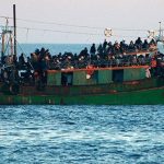 Mülteci gemisi battı, çok sayıda ölü ve kayıp var