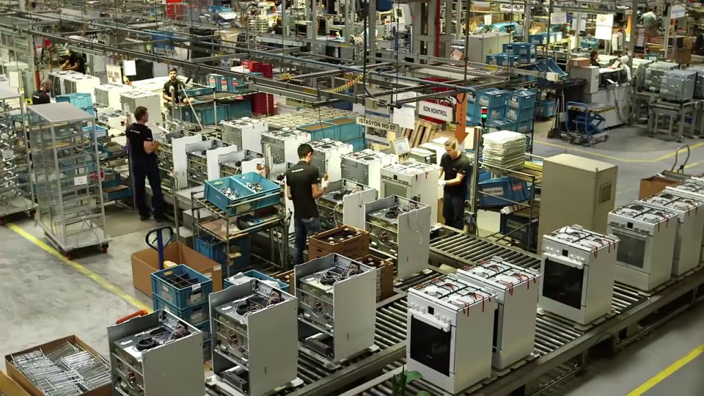 BSH fabrikasında kitlesel işten atmalar başladı, Türk Metal’dan ses yok