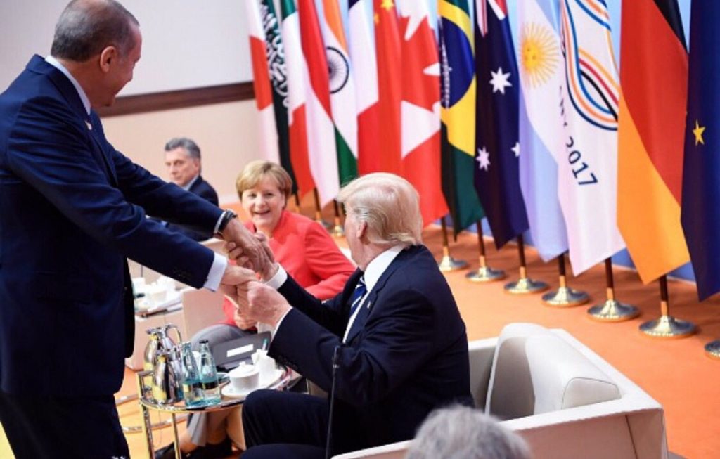 Bağımsızlık ve diğer fanteziler / Ergin Yıldızoğlu