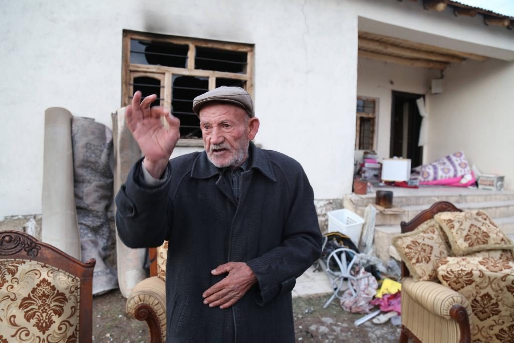 HDP’li Murat Sarısaç, Van’da JÖH birliklerinin bir evi yakmasını Süleyman Soylu’ya sordu