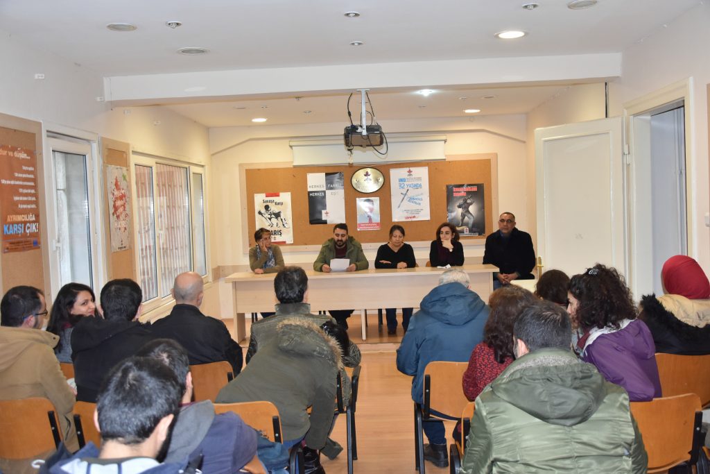SMF tutuklamalara ve baskılara karşı basın açıklaması düzenledi