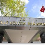 MEB, ‘100 Temel Eser’ uygulamasına son verdi