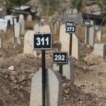 Ailelerine verilmeyen yüzlerce cenaze “kimsesizler” mezarlığında