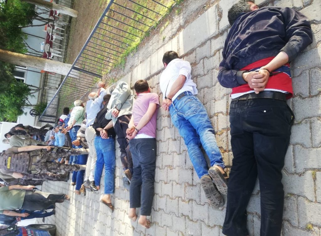 Halfeti raporu: Gözaltında cinsel işkence uygulandı 1 Halfeti raporu: Gözaltında cinsel işkence uygulandı