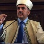 Soyunma kabininde kadının görüntüsünü çeken müezzin tutuklandı