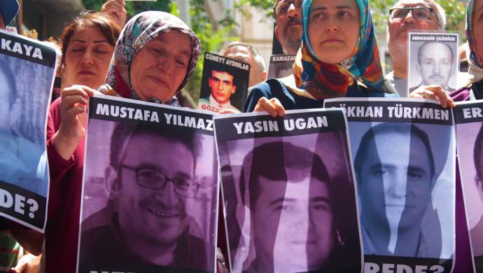 cumartesi anneleri 745 hafta