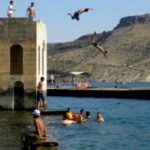“Büyük Atlayış” eylemi öncesi Dicle Nehri’ne girmek izne bağlandı!
