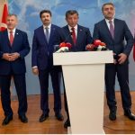 Ahmet Davutoğlu ve ekibi AKP’den istifa etti