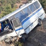 Tarım işçilerini taşıyan araç devrildi: 17 işçi yaralandı