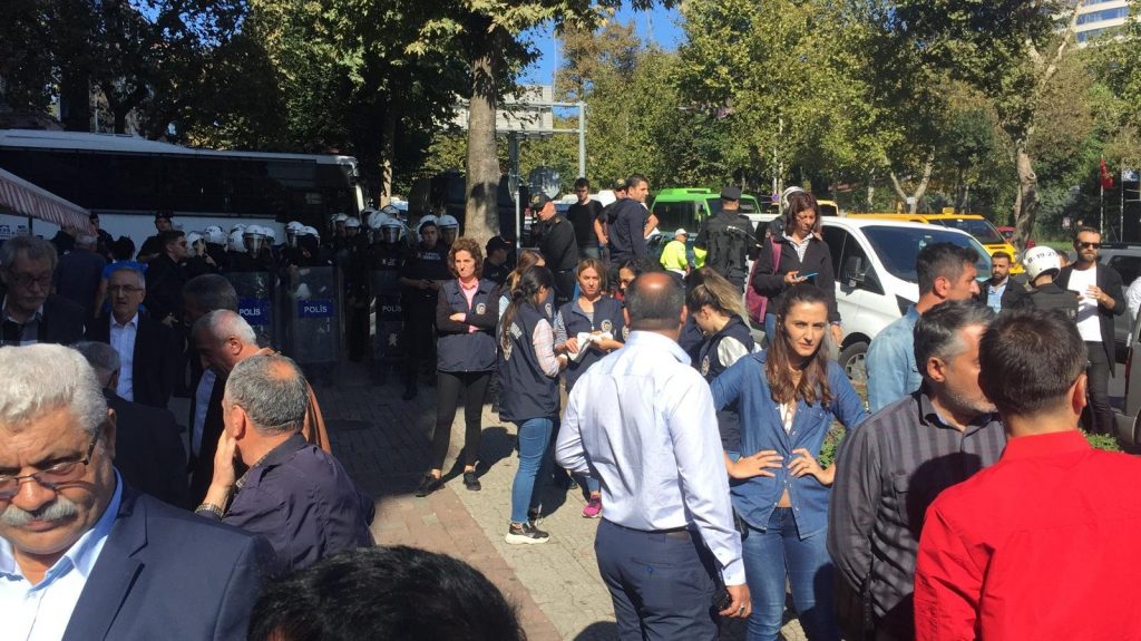 HDP’nin etkinliğine polis saldırısı: Çok sayıda kişi gözaltına alındı
