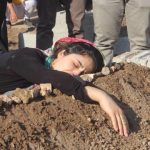 Nusaybin’de hayatını kaybeden 9 kişi defnedildi: Sarayın yıkılsın