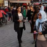 25 Kasım bildirisi dağıtan 7 kadın tutuklandı