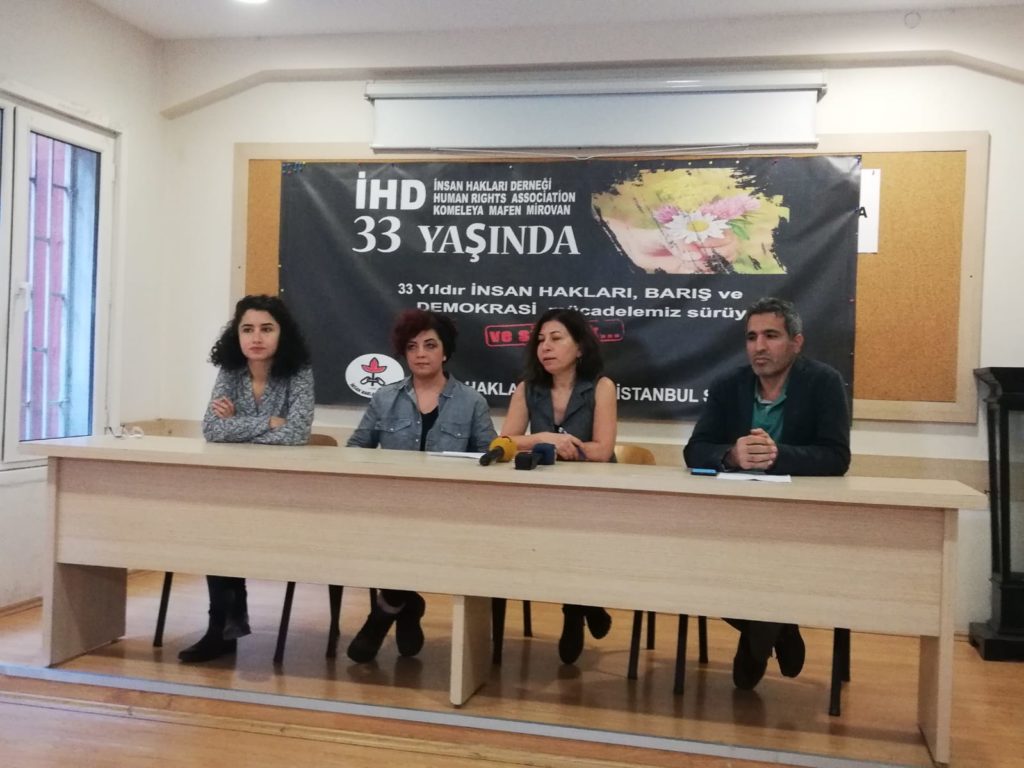SMF’den İHD’de basın toplantısı: “Üyelerimiz polis tehdidiyle sindirilmek isteniyor”