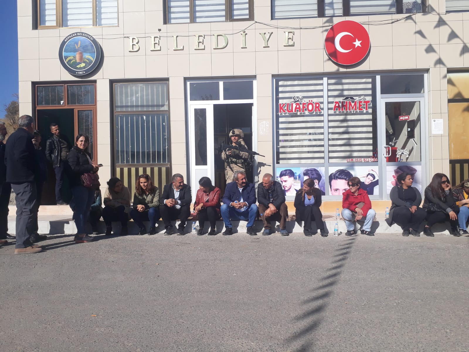 belediye kayyum oturma eylemi