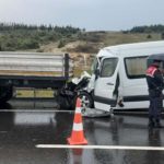 Kocaeli’de tırla işçi servisi çarpıştı: 7 işçi yaralandı