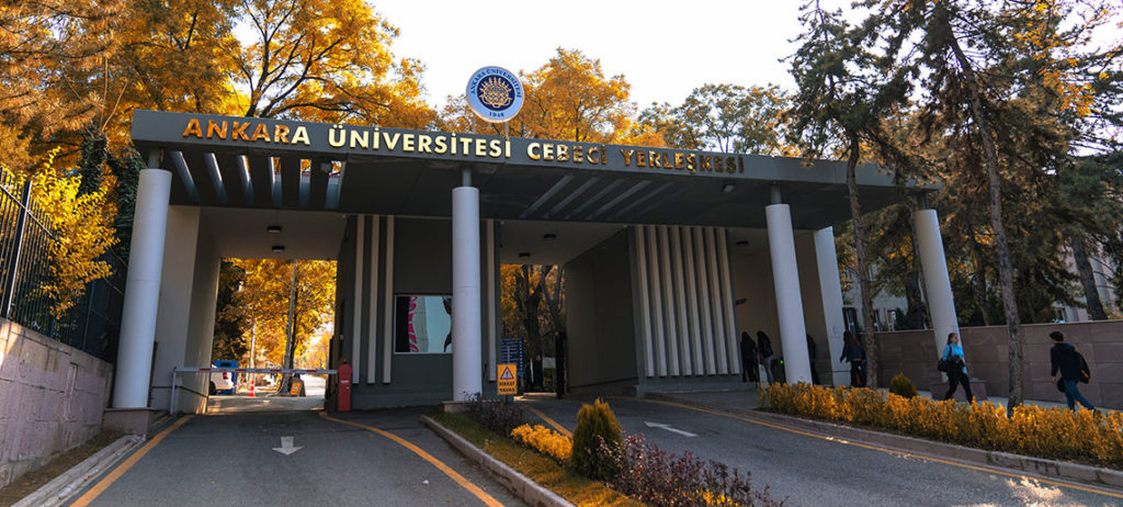 Ankara Üniversitesi’nde bir öğrenci bıçaklandı
