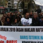 Demokrasi mücadelesi verilmesini savunmaya devam ediyoruz