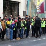 Metro inşaatındaki işçiler maaşlarının ödenmesi için eylem yaptı