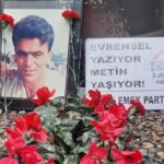 Metin Göktepe mezarı başında anıldı