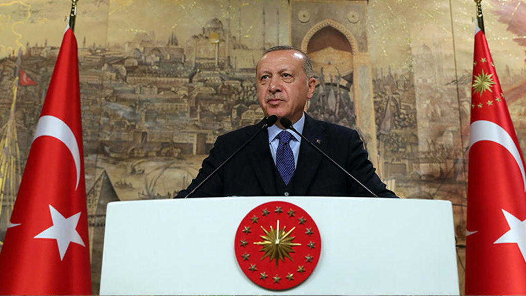 Erdoğan mültecileri koz olarak kullanmaya devam ediyor: Kapıları kapatmayacağız