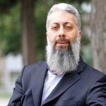 Pedofiliyi savunan profesörün dersi protesto edildi, öğrenciler sınıfı terk etti