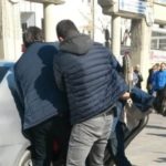 Ölüm orucundaki Grup Yorum’a destek pankartı açan 2 kişi gözaltına alındı