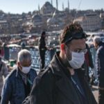 Dünya Sağlık Örgütü’nden uyarı: Hasta değilseniz maske takmayın