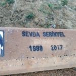 1 Ağustos 2017 tarihinde ölümsüzleşen MKP gerillası Sevda Serinyel’in mezarına saldırı