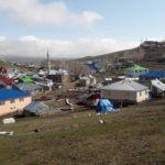 Karantinaya alınan köyde onlarca kişi hastaneye kaldırıldı