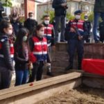 Kayseri’de ırkçı grup: “Gömseler bile çıkarır, yakarız”