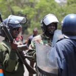 Kenya’da polis sokağa çıkma yasağına uymayan 15 sivili katletti