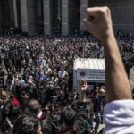 İstanbul Barosu’nun düzenlediği “Savunma Mitingi” başladı