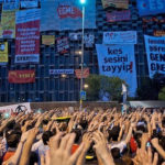 Gezi hayaleti: Taksim metro durağı kapatılacak