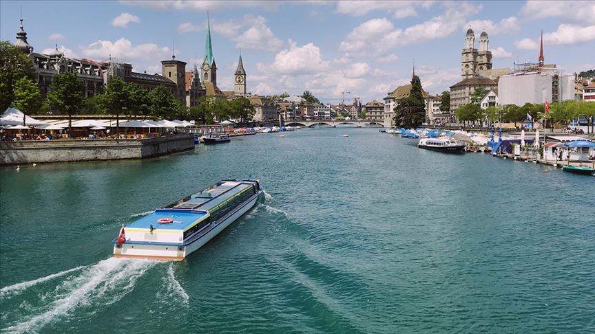 İsviçre ekonomisi son 45 yılın en büyük daralmasıyla karşı karşıya