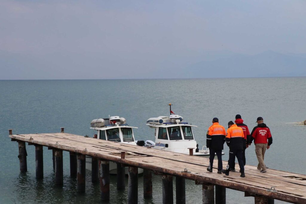 Van Gölü’nde batan teknede yaşamını yitiren göçmen sayısı 54’e yükseldi