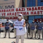 Diyarbakır’da sağlık emekçilerinden iş bırakma eylemi 3 Diyarbakır’da sağlık emekçilerinden iş bırakma eylemi