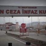 Tutsaklar hak gasplarına karşı açlık grevine başladı
