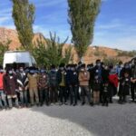 15 kişilik minibüste 72 mülteci taşındı: 2 mülteci havasızlıktan yaşamını yitirdi