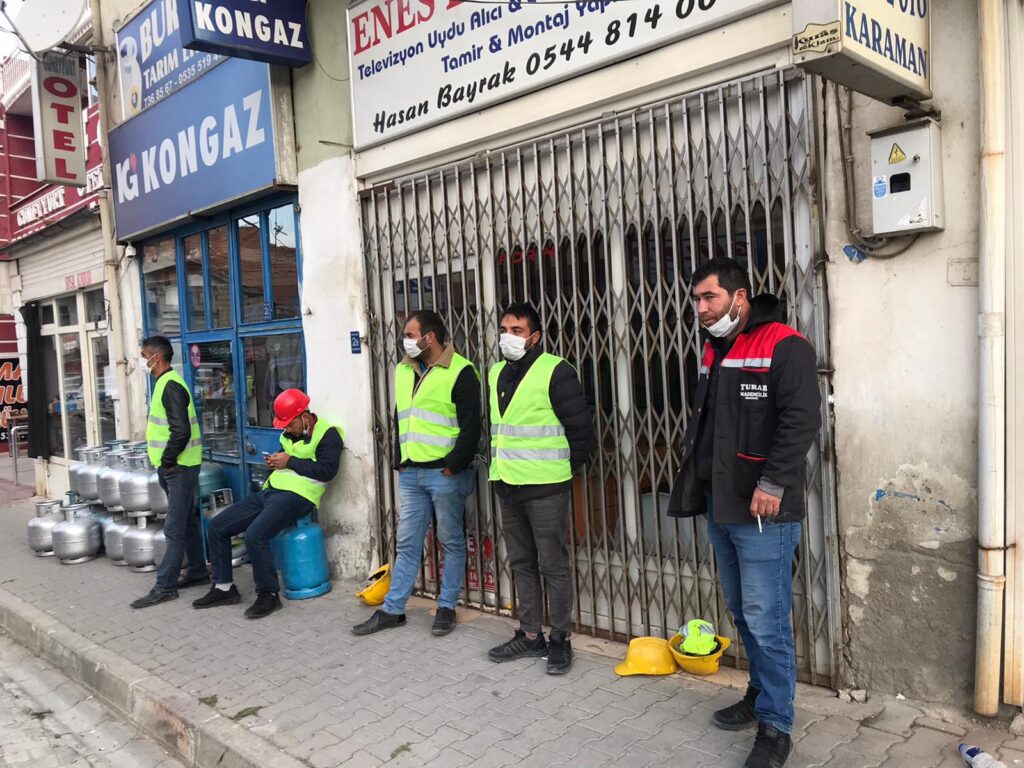 Maden işçilerinin direnişi 58. gününde: ”Hakkımızı vermiyorlar ama biz alacağız” 1 Maden işçilerinin direnişi 58. gününde: ”Hakkımızı vermiyorlar ama biz alacağız”