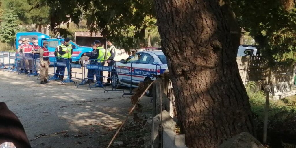 Maden şirketine karşı direnen köylülere jandarma saldırdı: 8 kişi sürüklenerek gözaltına alındı