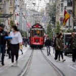 İstanbul’da son bir haftada Covid-19’dan 45 kişi öldü
