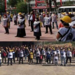Soma’da yürüyüşleri engellenen maden işçilerinin bekleyişi sürüyor
